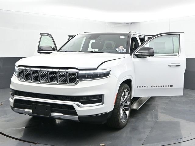 Used 2024 Jeep Grand Wagoneer L Series III image 58