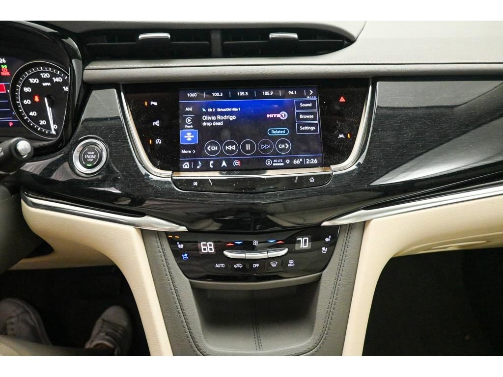 Used 2024 Cadillac XT6 Premium Luxury w/ Technology Package AWD/4WD image 15