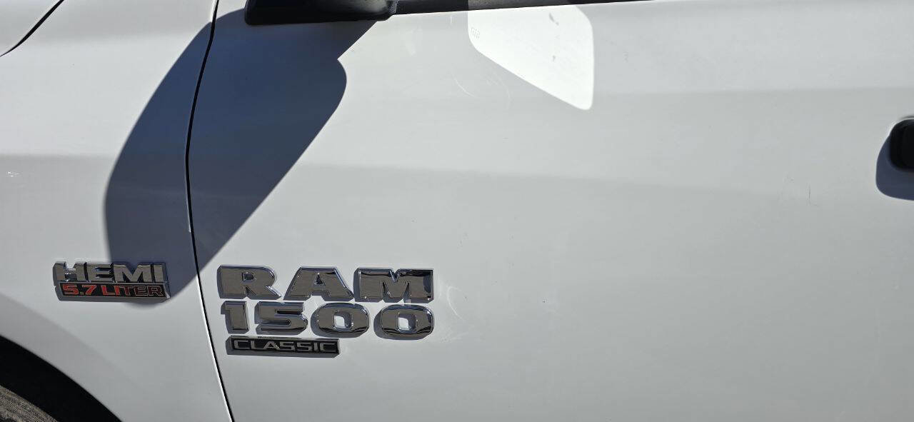 Used 2020 RAM 1500 Tradesman w/ Chrome Plus Package RWD image 9