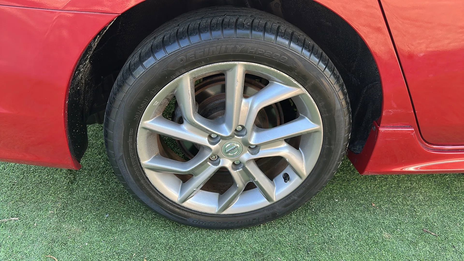 Used 2013 Nissan Sentra SR w/ Premium Pkg FWD image 47