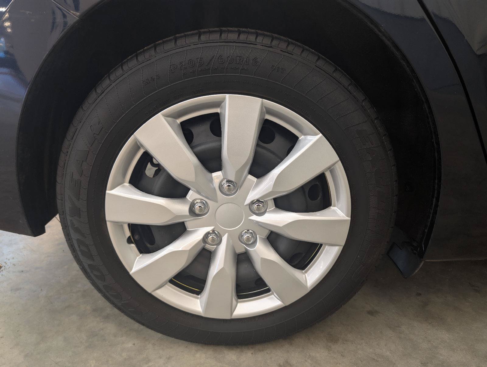 Used 2014 MAZDA MAZDA3 i Sport FWD image 45