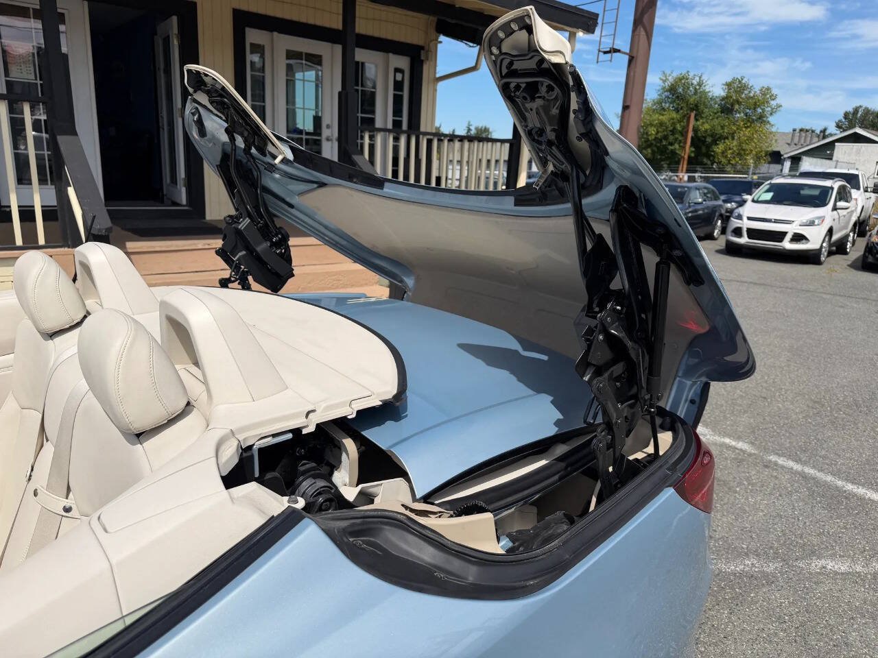 Used 2010 Lexus IS 350C RWD image 21