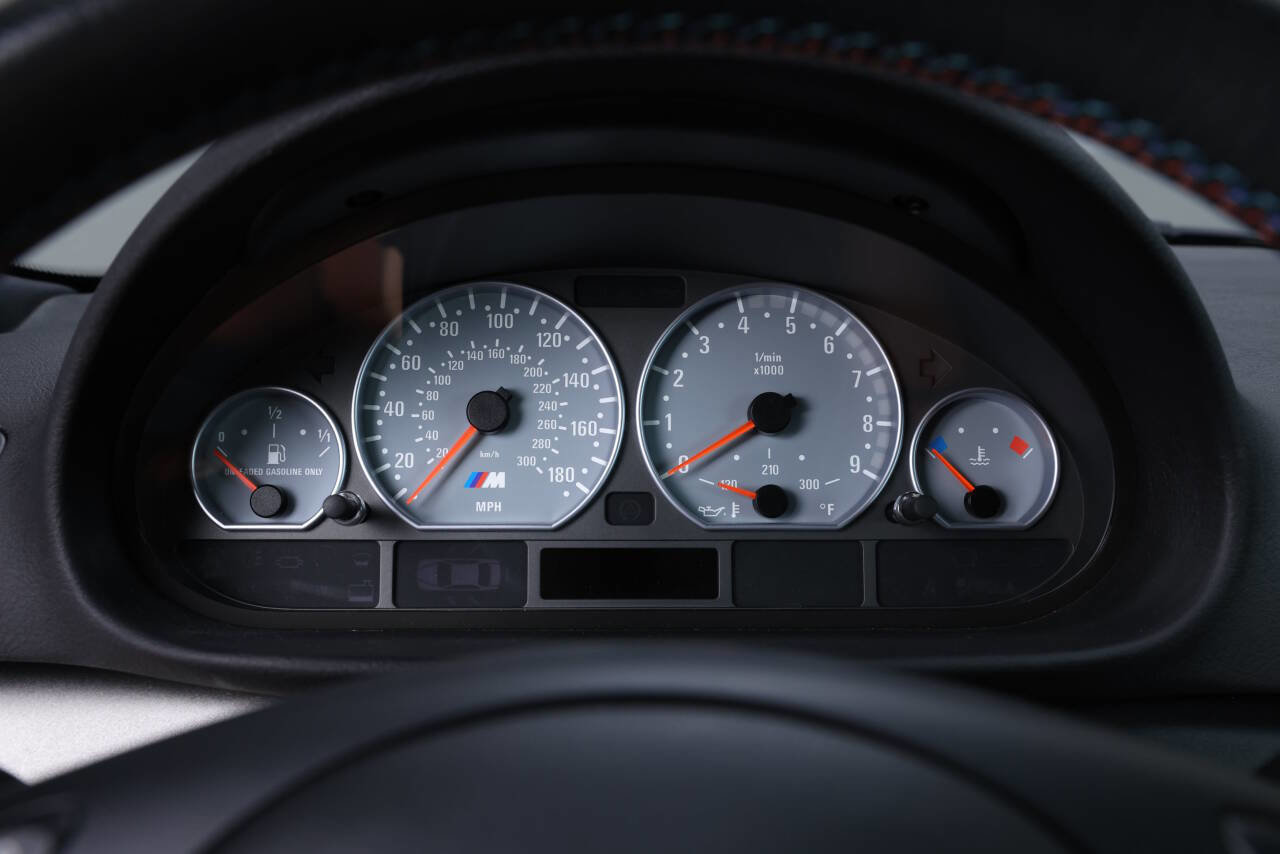 Used 2004 BMW M3 Coupe image 48