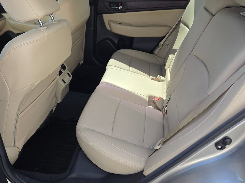 Used 2019 Subaru Outback 2.5i Limited w/ Protection Package #1 AWD/4WD image 16