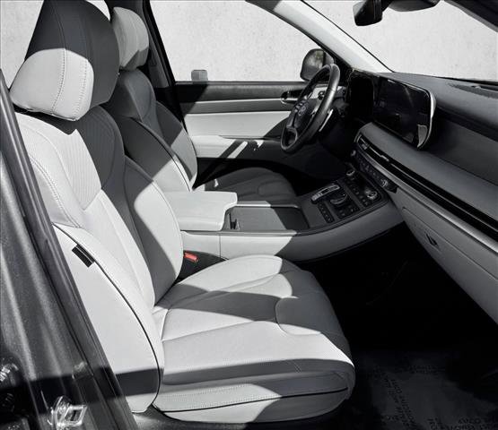Used 2024 Hyundai Palisade SEL image 20
