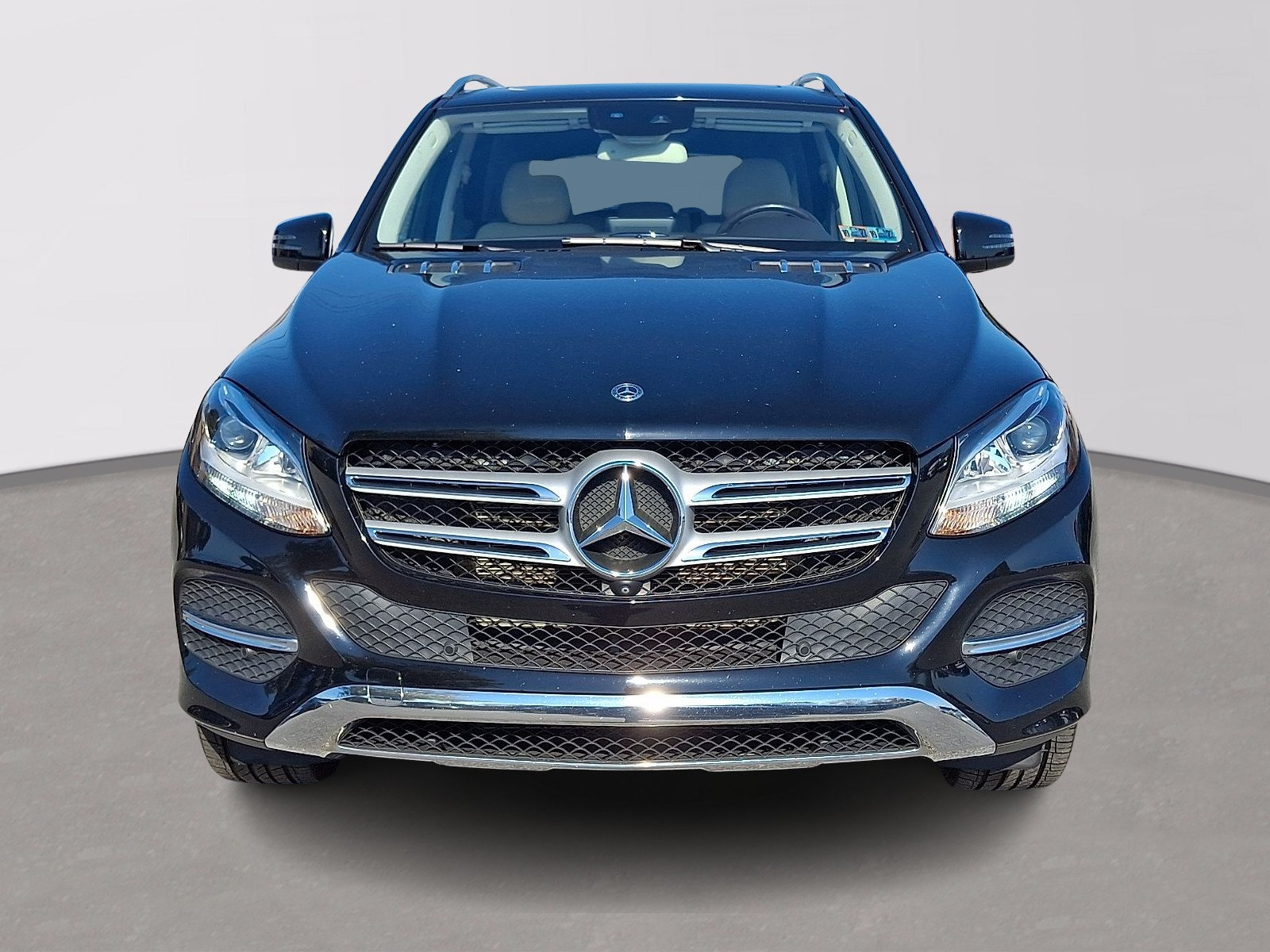 Used 2018 Mercedes-Benz GLE 350 4MATIC image 2