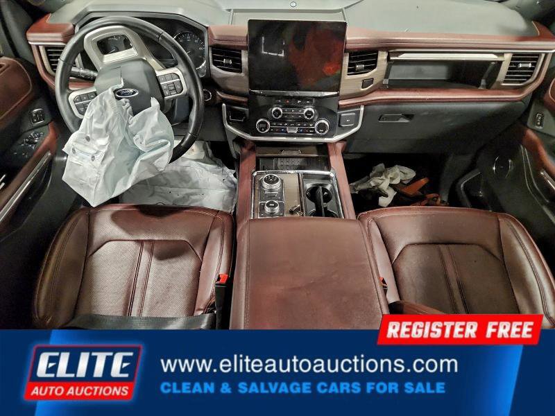Used 2024 Ford Expedition Max Limited image 15