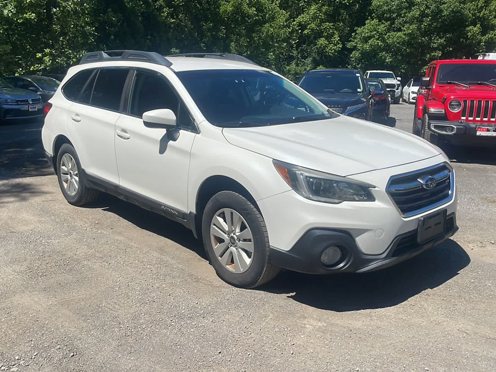 Used 2018 Subaru Outback 2.5i Premium AWD/4WD image 10