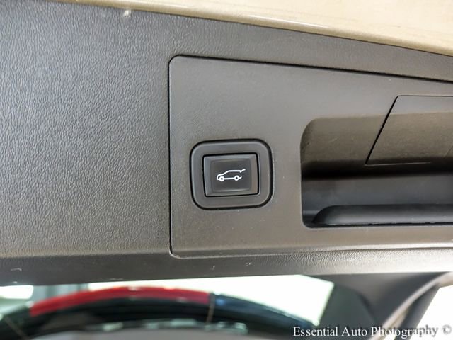 Certified 2023 Cadillac XT5 Premium Luxury FWD image 29
