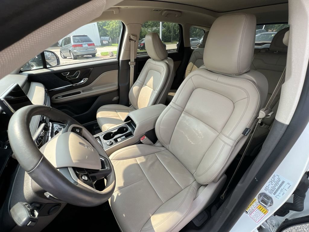 Used 2022 Lincoln Corsair Reserve w/ Elements Package image 19