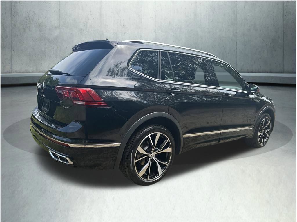 Used 2023 Volkswagen Tiguan SEL R-Line AWD/4WD image 5