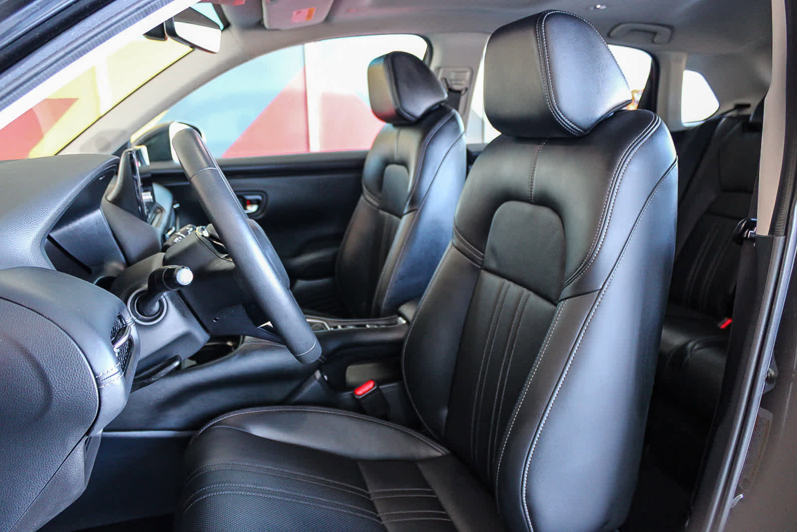 Certified 2023 Honda HR-V EX-L image 17