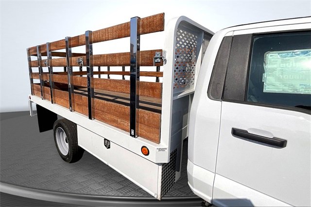 Used 2024 Ford F450 XL w/ XL Chrome Package image 9