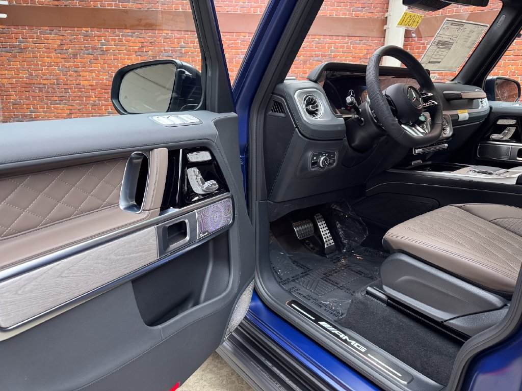 New 2027 Mercedes-Benz G 63 AMG 4MATIC image 10