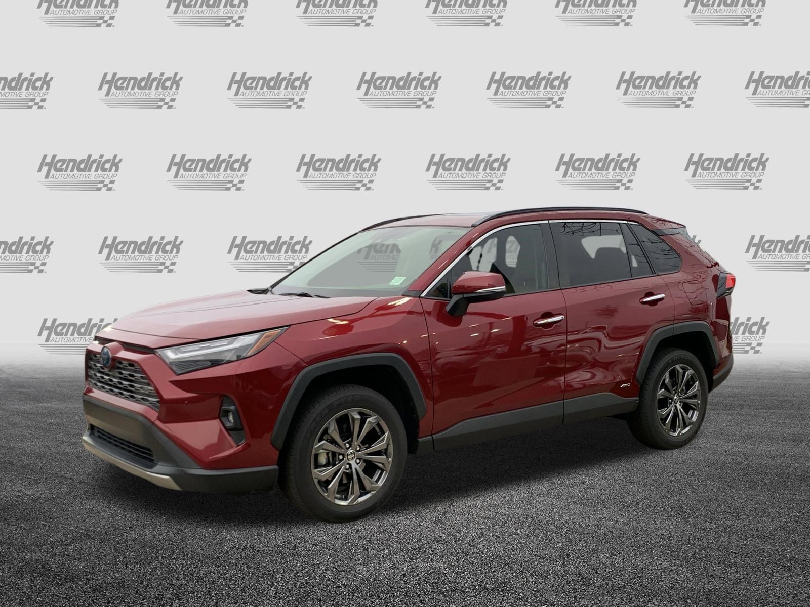 Used 2023 Toyota RAV4 Limited image 5