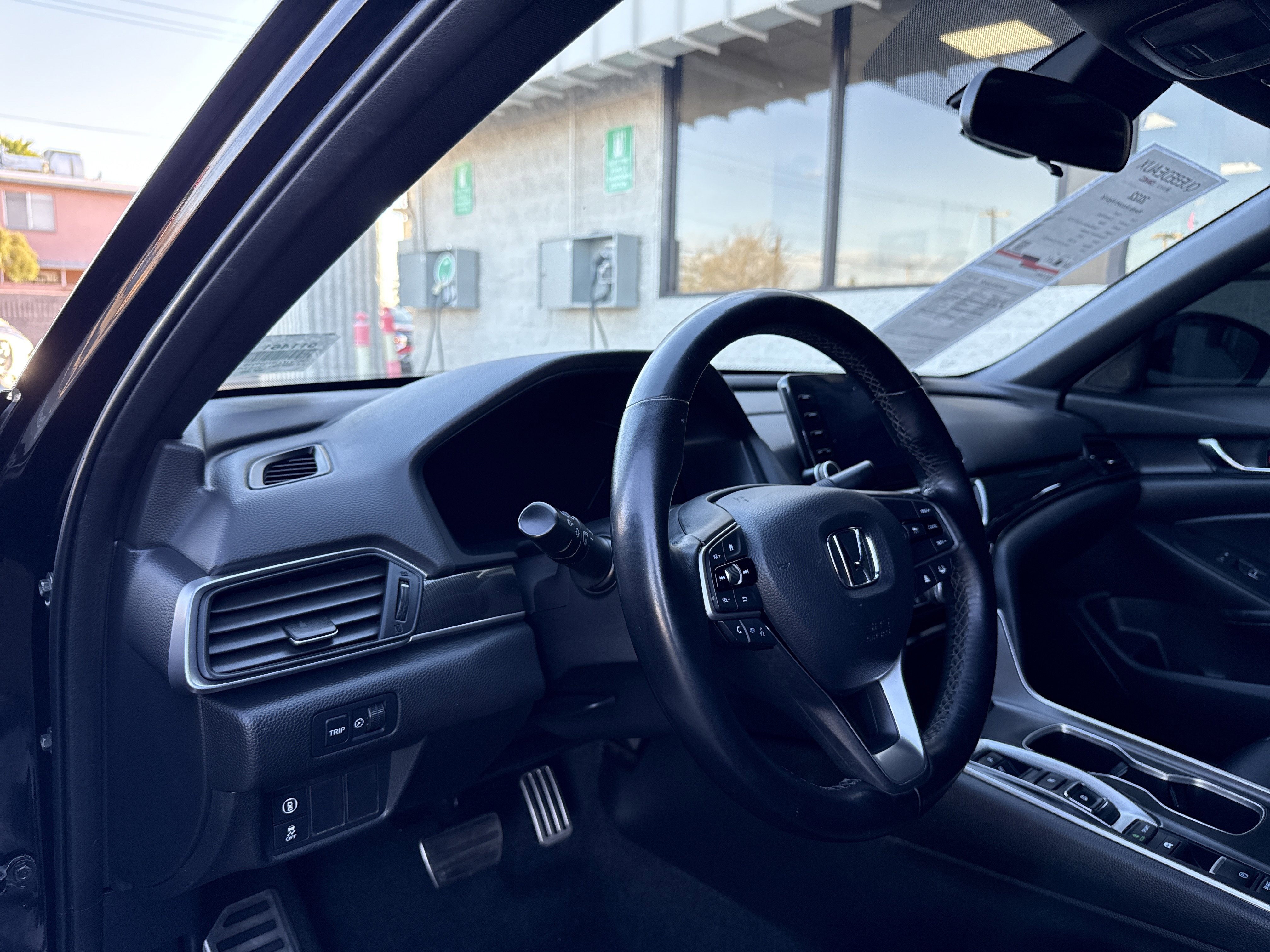 Used 2022 Honda Accord Sport image 17