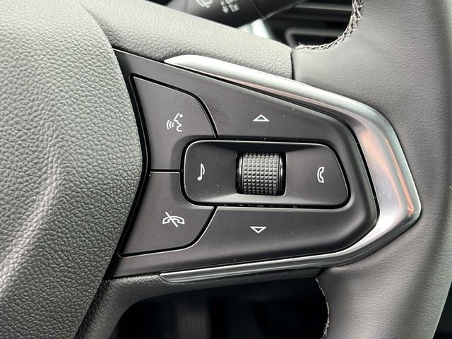 New 2026 Chevrolet Trax LT image 17