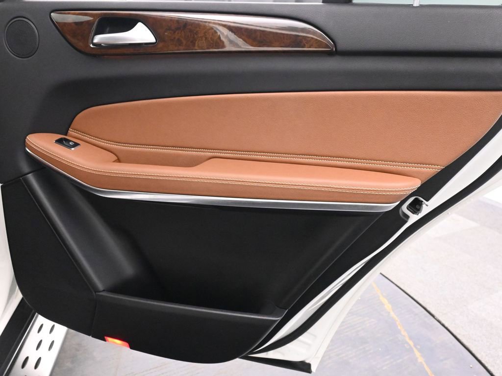 Used 2019 Mercedes-Benz GLS 550 4MATIC image 20