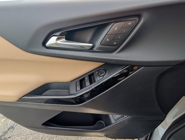 New 2026 Chevrolet Equinox ACTIV w/ Convenience Package III FWD image 12