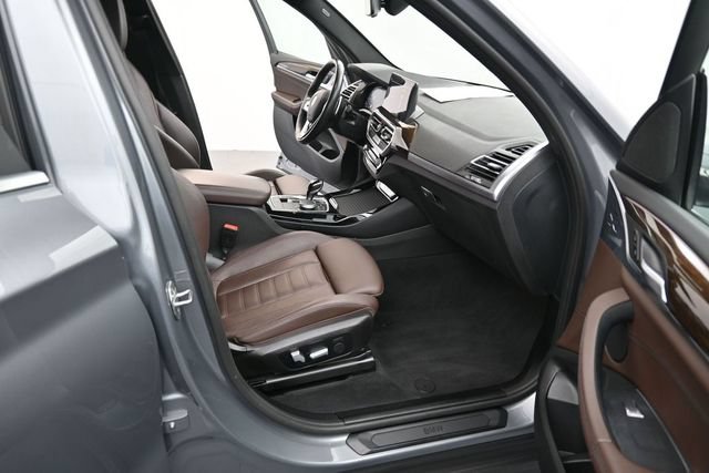 Used 2023 BMW X3 xDrive30i w/ Premium Package AWD/4WD image 17