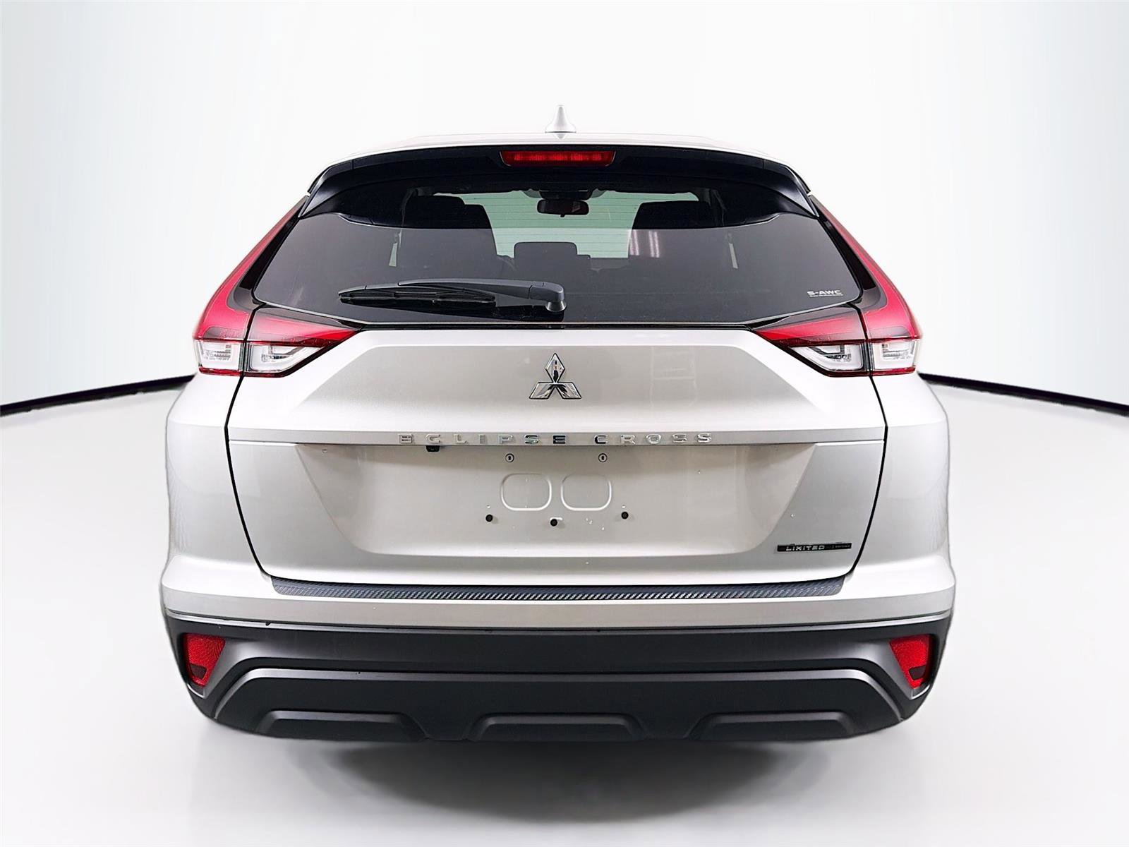 New 2026 Mitsubishi Eclipse Cross LE image 6