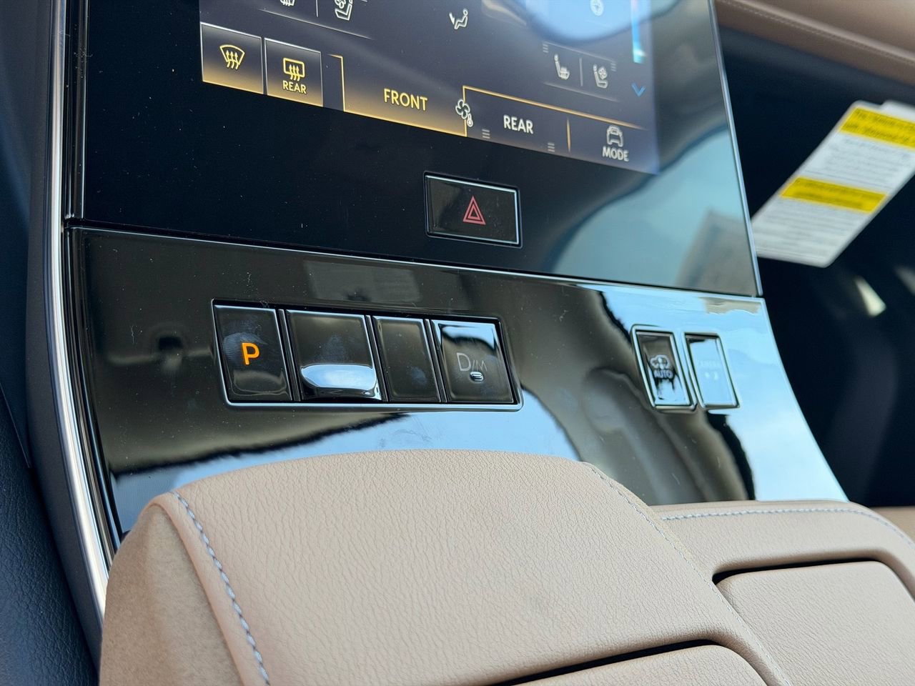 New 2026 INFINITI QX80 Luxe RWD image 23