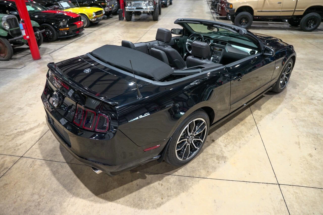 Used 2014 Ford Mustang GT Premium w/ Equipment Group 401A image 17