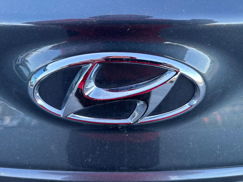 Used 2022 Hyundai Kona N Line w/ Tech Package image 28