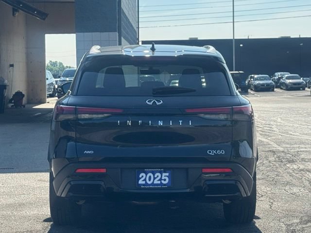 Used 2025 INFINITI QX60 Luxe w/ Lighting Package (N94) AWD/4WD image 6