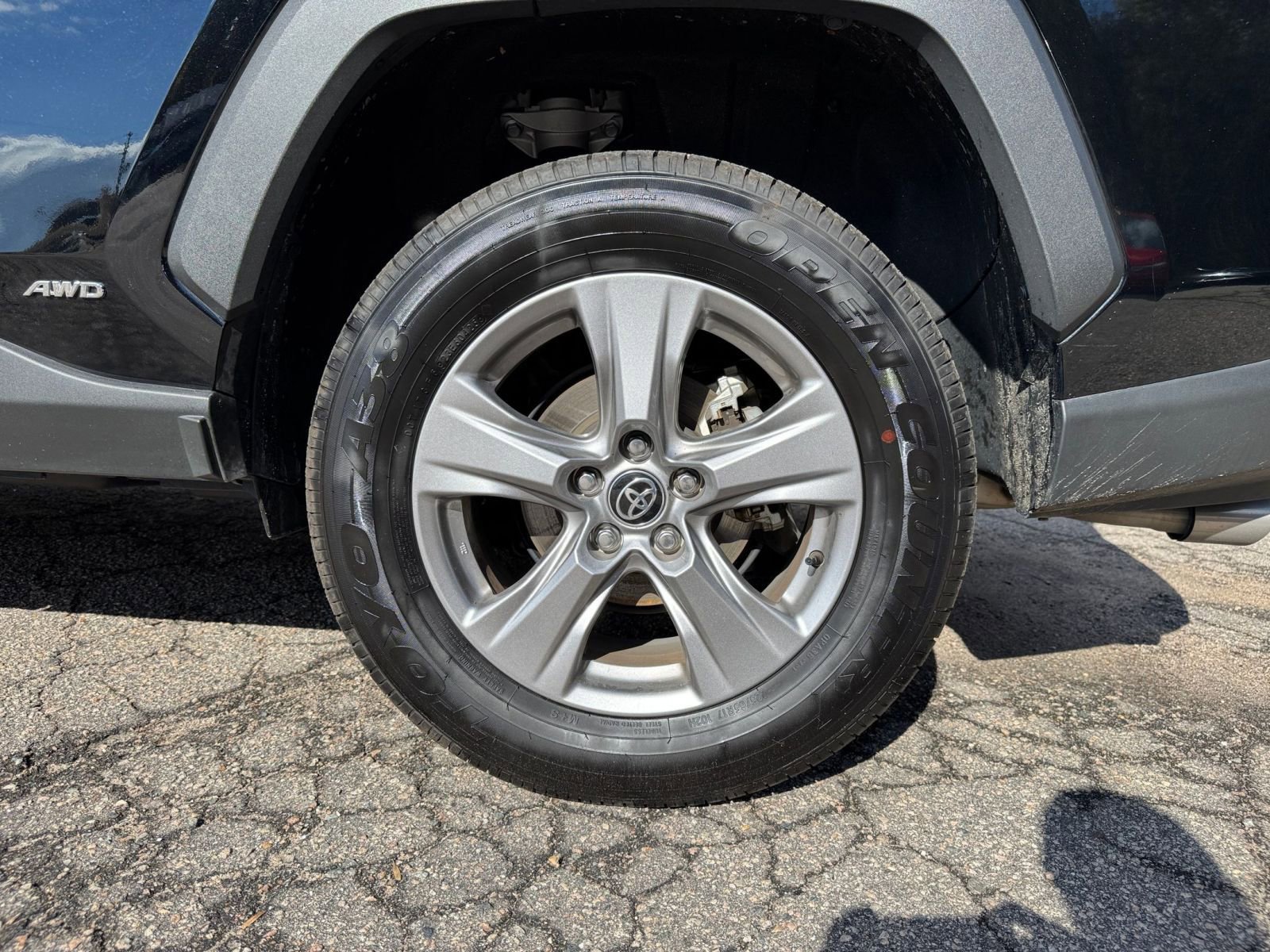 Used 2025 Toyota RAV4 LE image 24