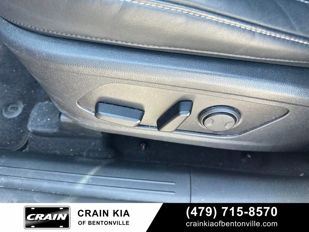 Certified 2022 Kia Sorento EX FWD image 11