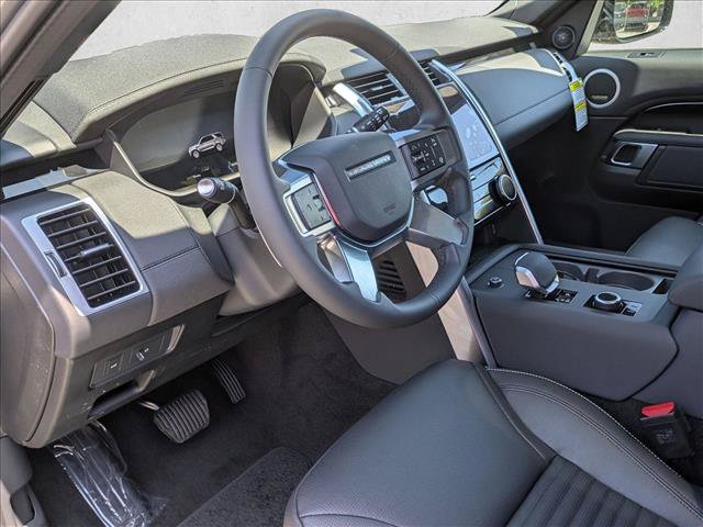 New 2026 Land Rover Discovery S AWD/4WD image 3