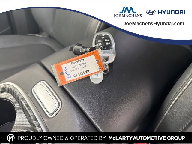 Used 2023 Hyundai Santa Fe Limited w/ Cargo Package image 33