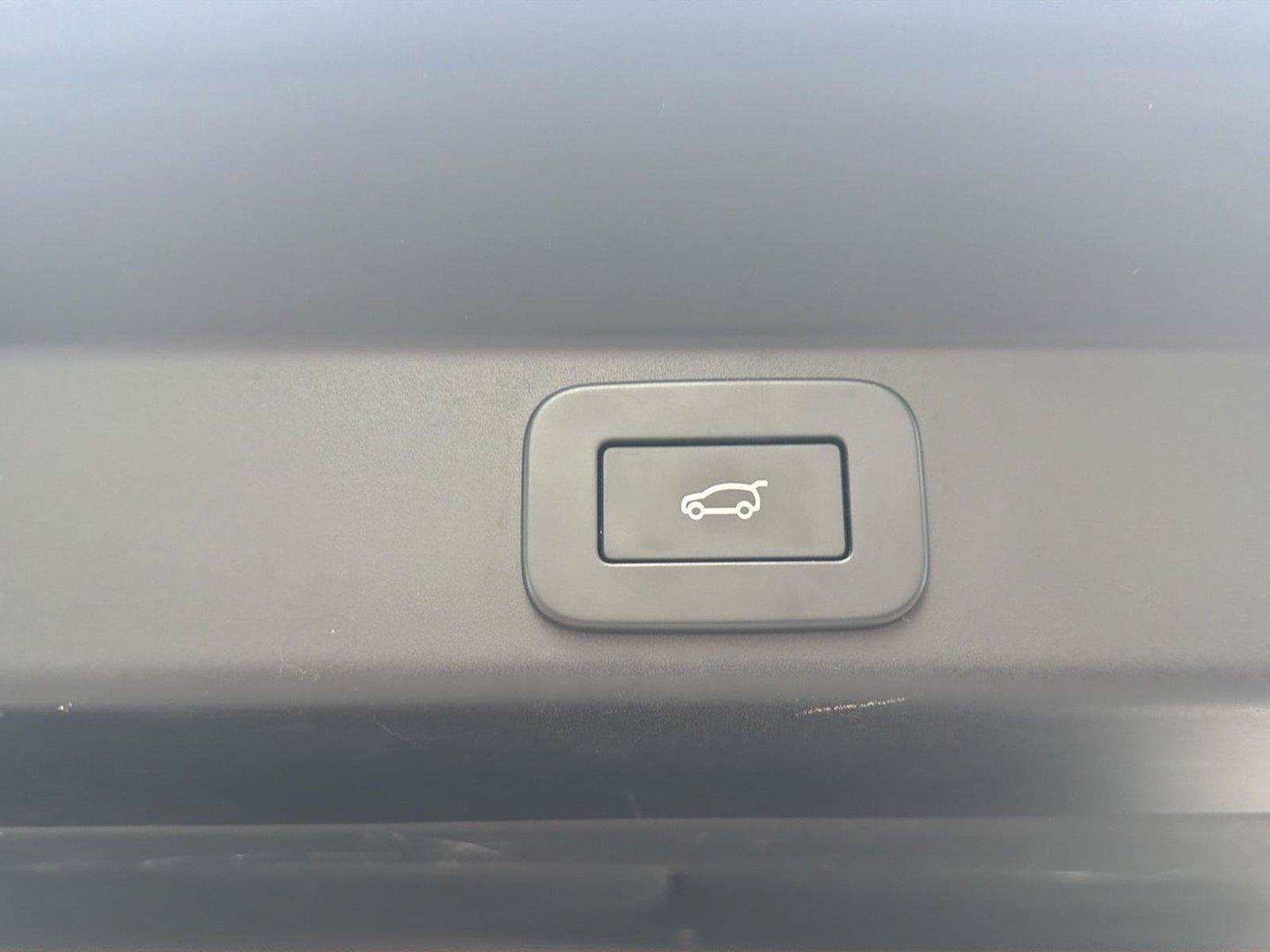 Used 2024 Land Rover Range Rover Sport Dynamic SE AWD/4WD image 32