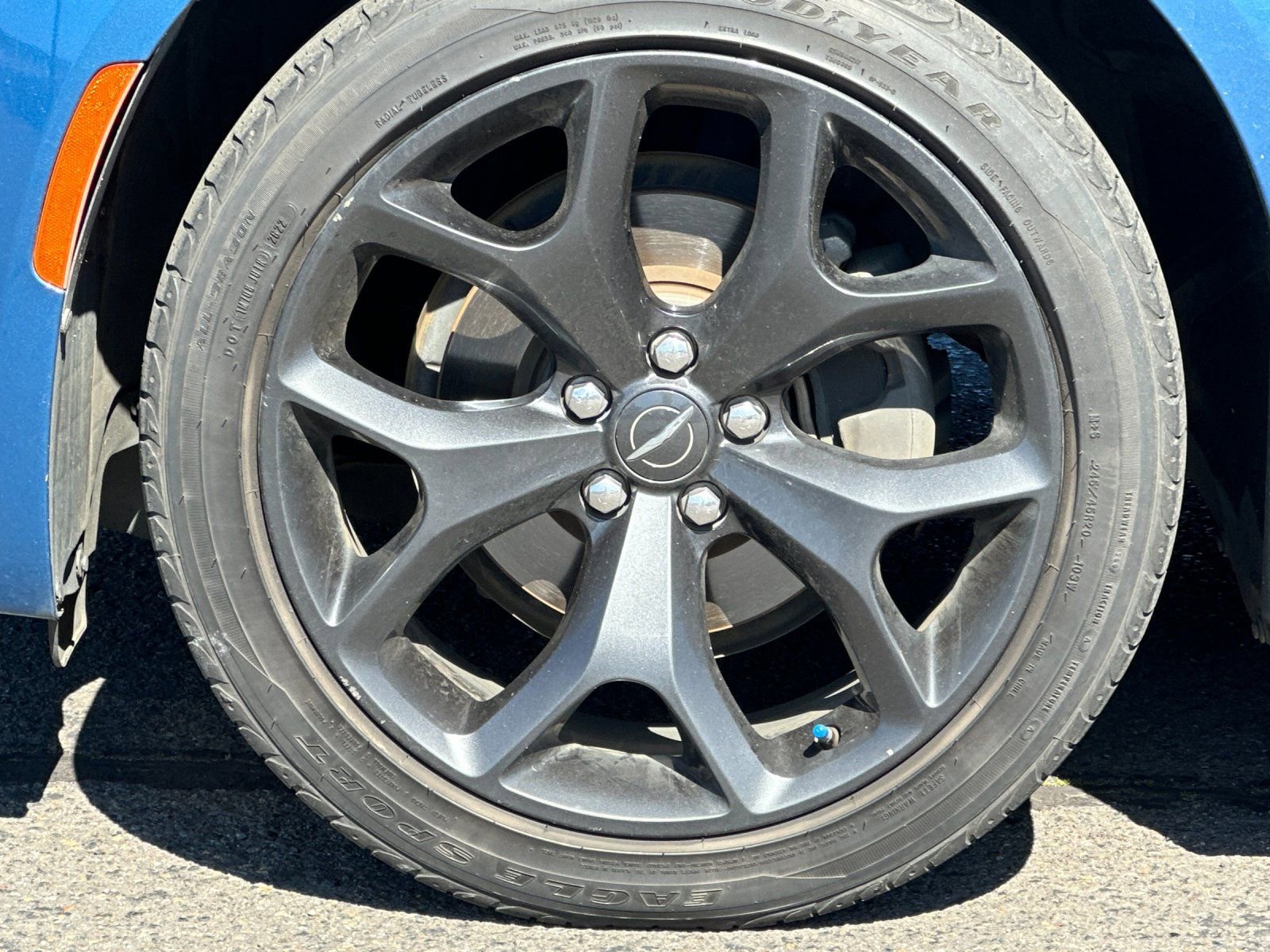 Used 2021 Chrysler 300 Touring w/ Sport Appearance Package image 25