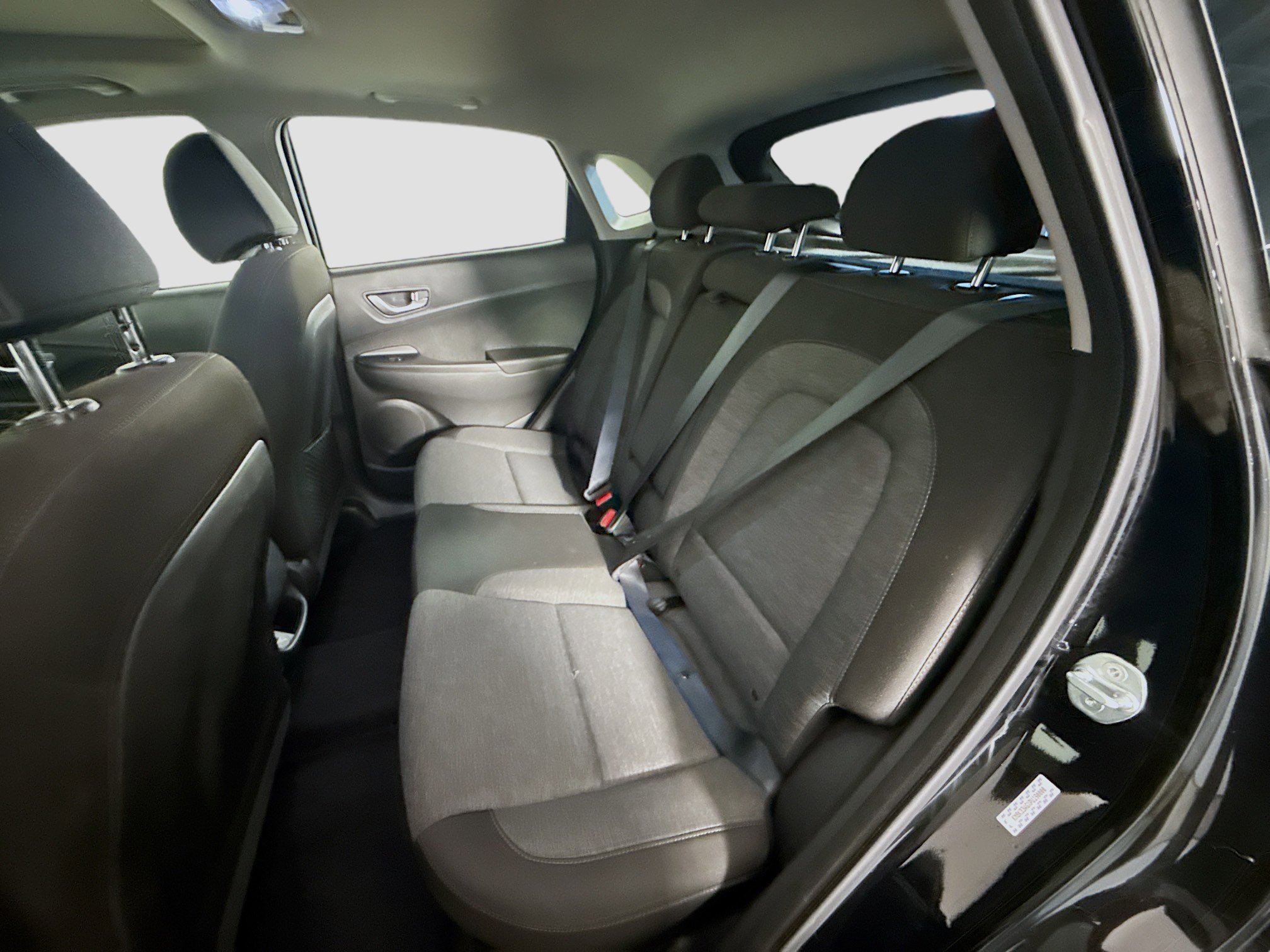 Used 2023 Hyundai Kona SEL image 25