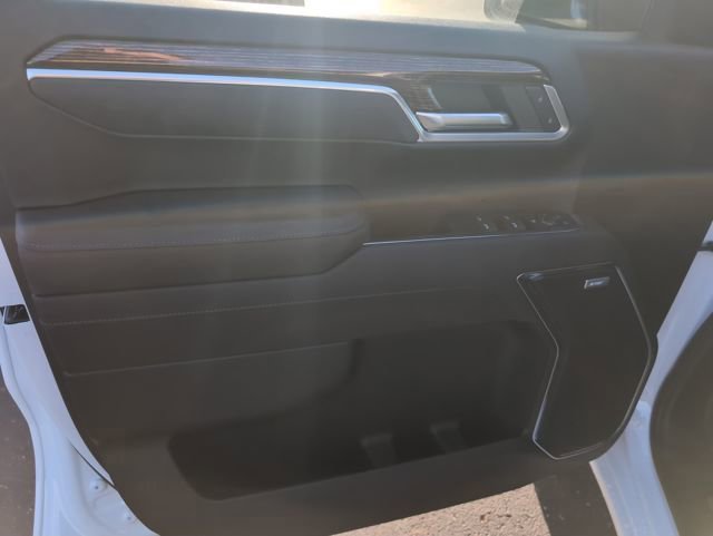 New 2026 GMC Sierra 1500 Elevation image 16