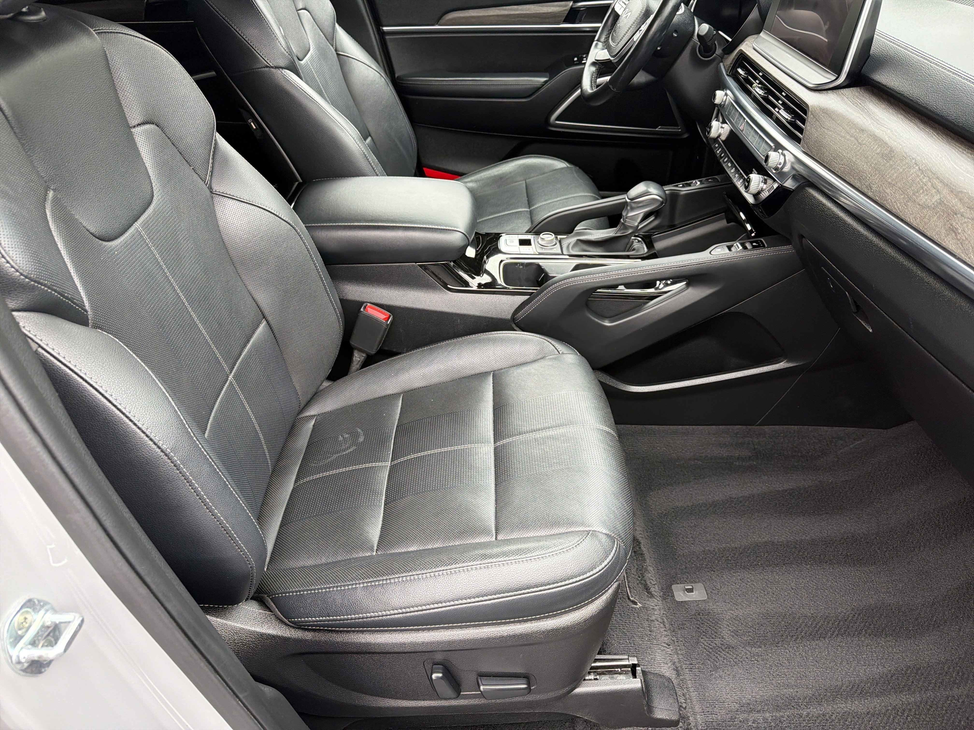 Used 2022 Kia Telluride EX w/ EX Premium Package AWD/4WD image 11