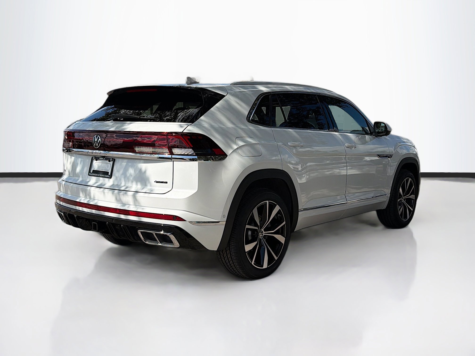 New 2026 Volkswagen Atlas Cross Sport SEL Premium R-Line image 3