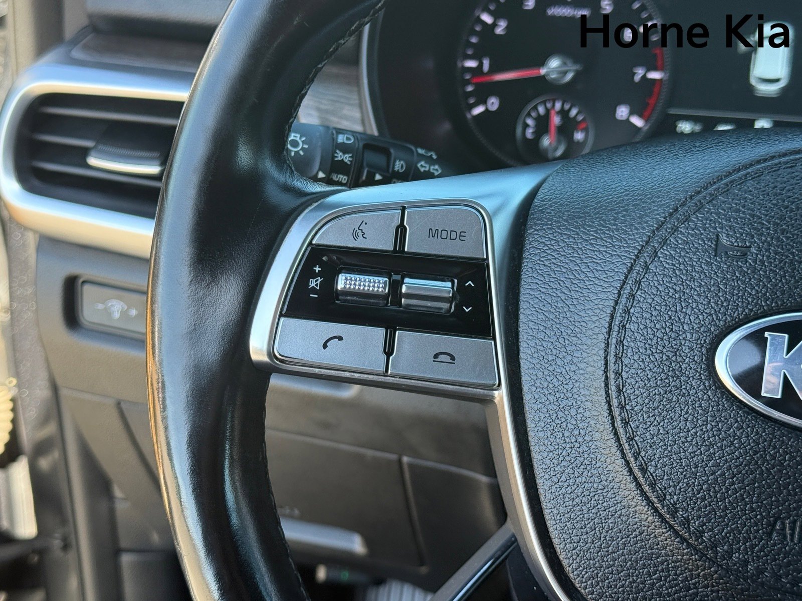 Used 2021 Kia Telluride SX w/ Nightfall Edition Package image 14