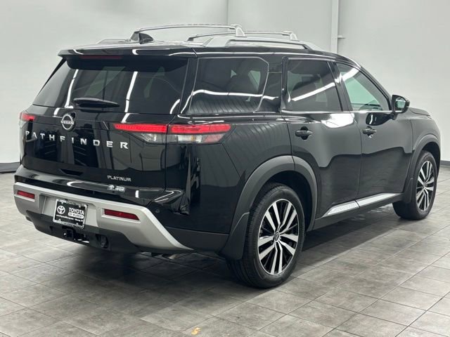 Used 2025 Nissan Pathfinder Platinum w/ Cargo Package image 2