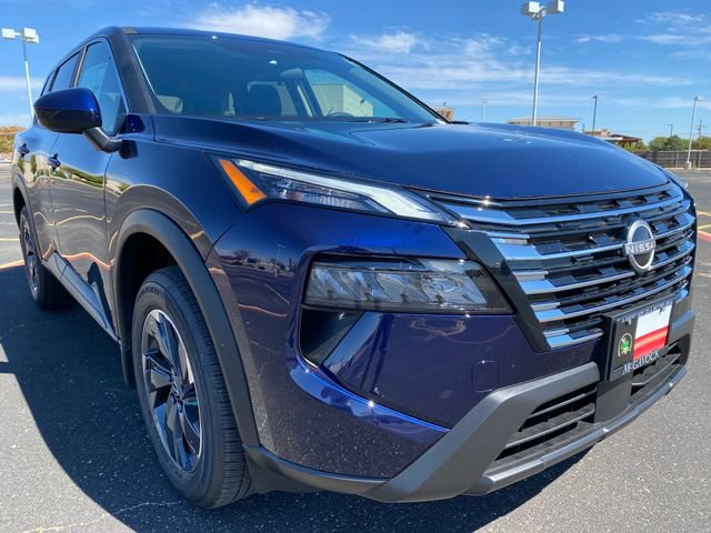 New 2026 Nissan Rogue SV image 8