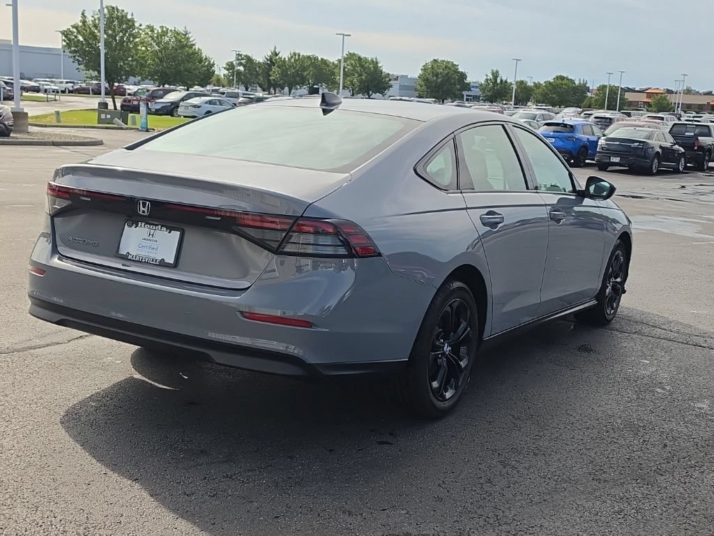 Used 2025 Honda Accord SE image 8
