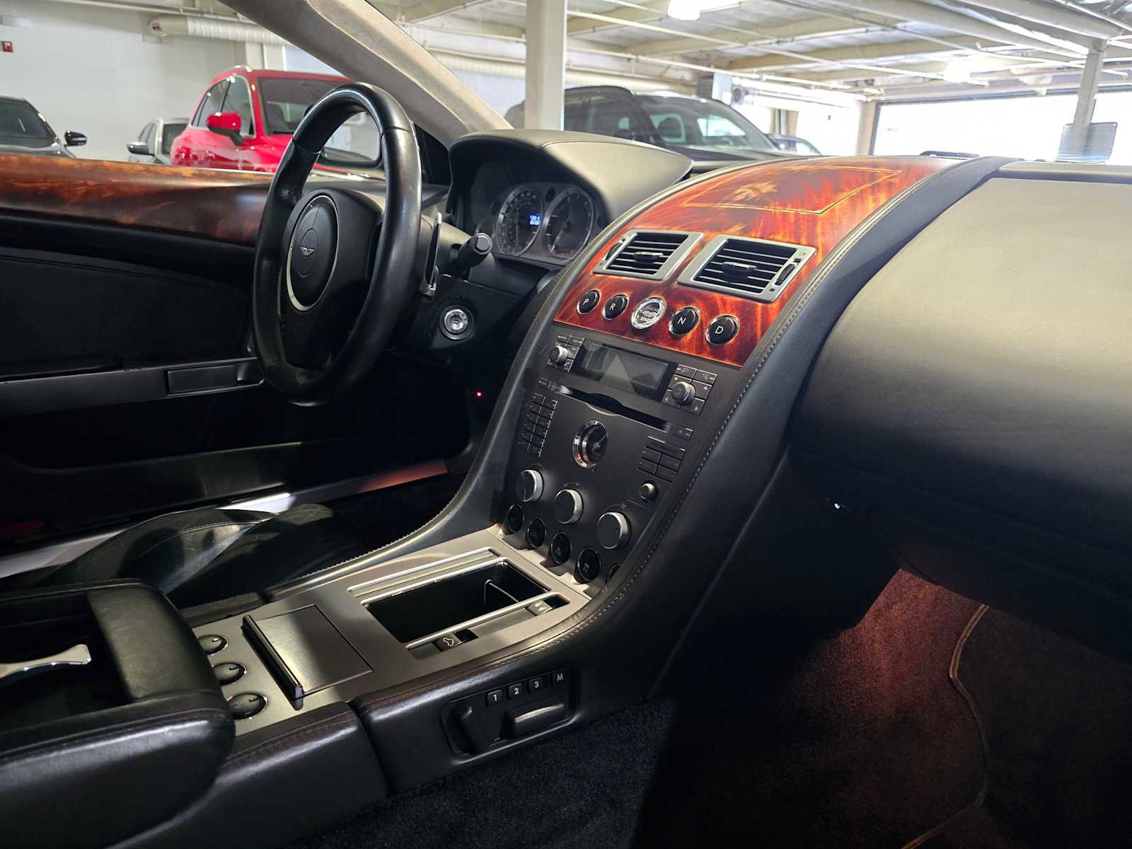 Used 2008 Aston Martin DB9 Volante image 11