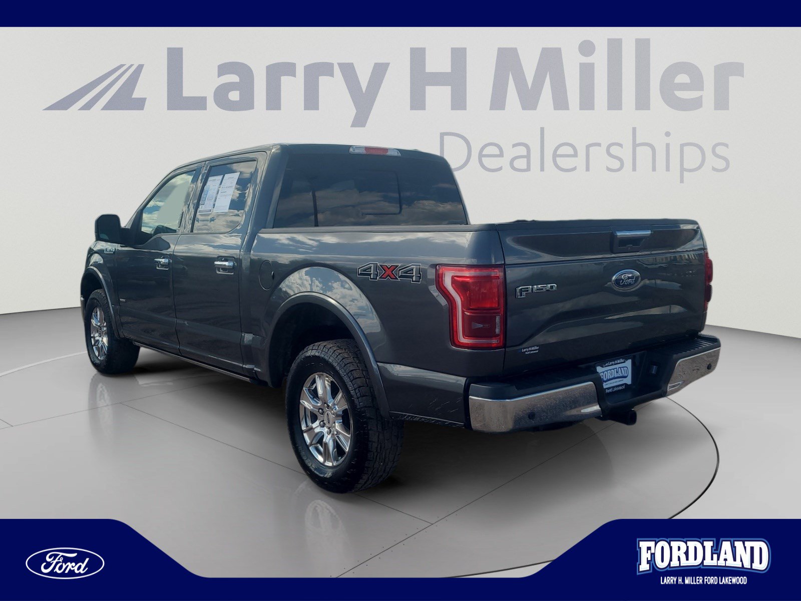 Used 2016 Ford F150 Lariat w/ Equipment Group 502A Luxury AWD/4WD image 3