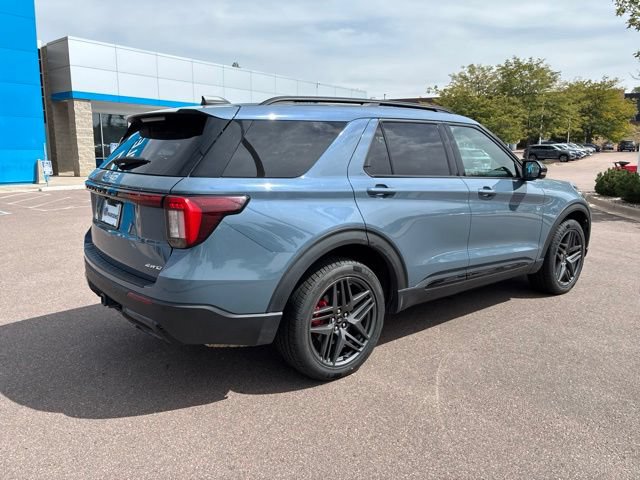 Used 2025 Ford Explorer ST-Line w/ Premium Package AWD/4WD image 6