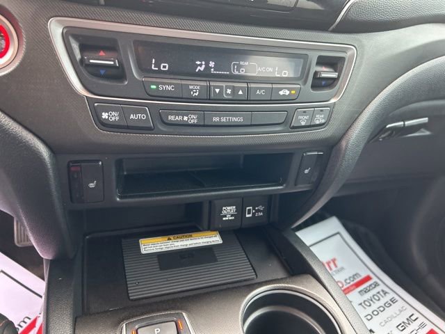 Used 2022 Honda Passport TrailSport image 32