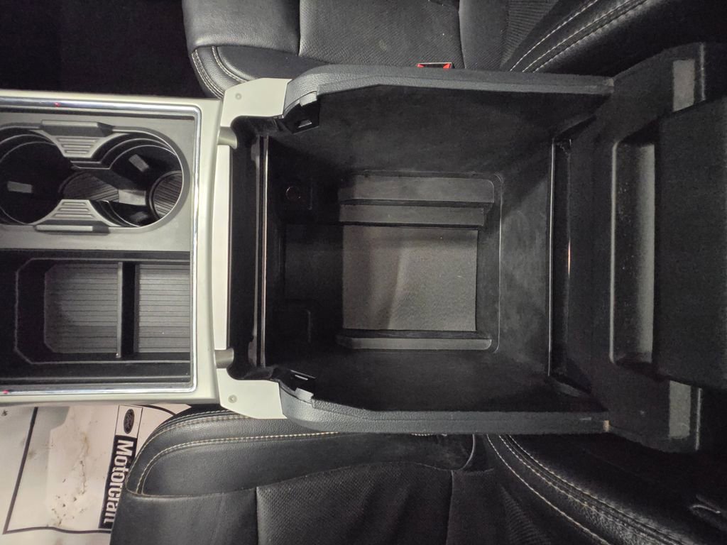 Used 2022 Ford F250 Lariat w/ Black Appearance Package image 20