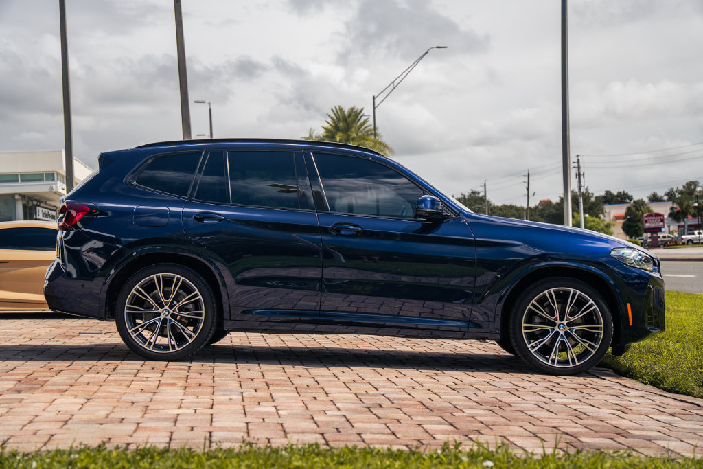Used 2024 BMW X3 sDrive30i w/ Premium Package RWD image 6