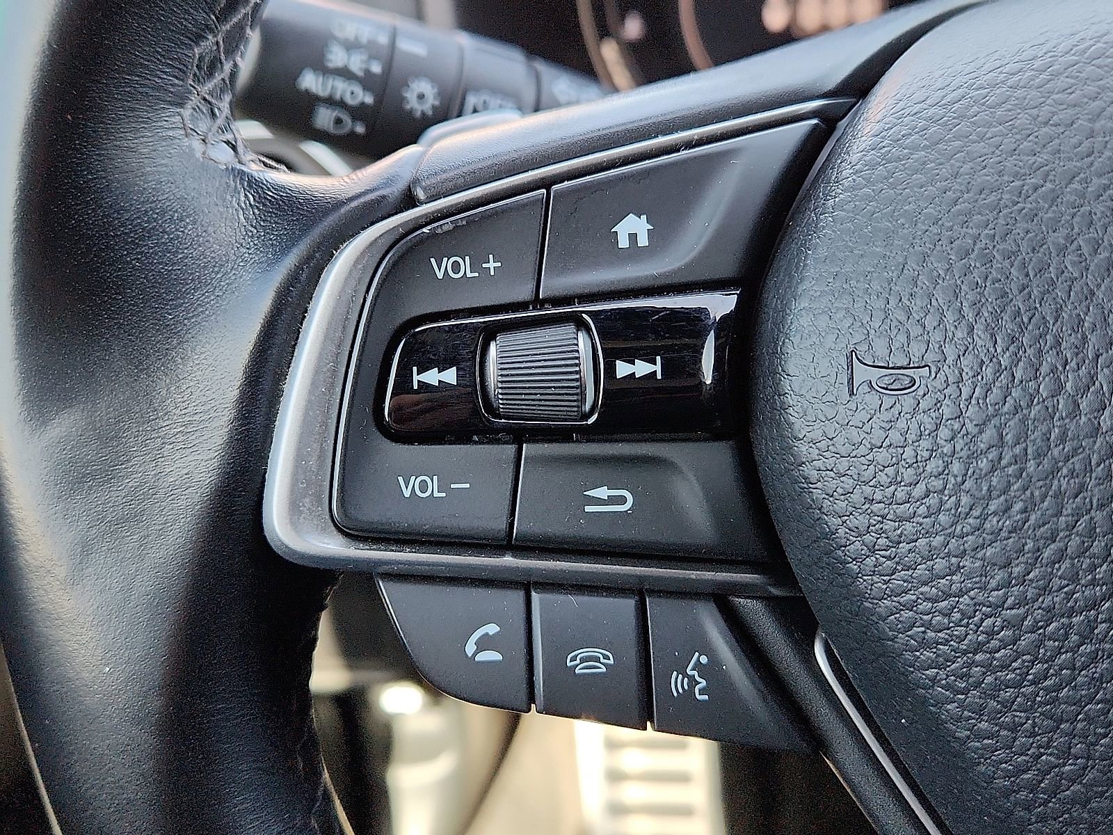 Used 2021 Honda Accord Sport image 15